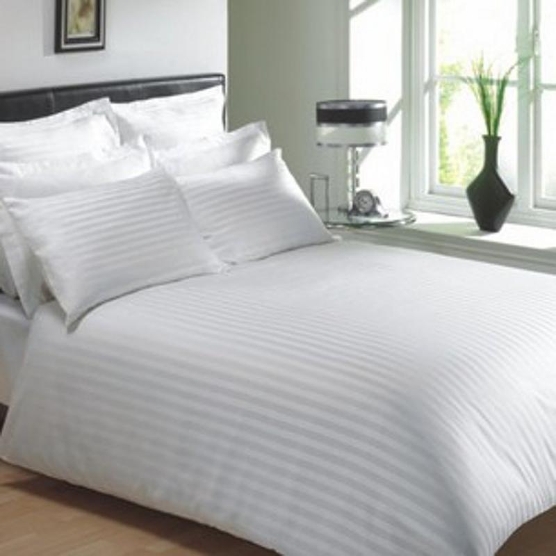 Cotton 80%  polyester 20% Satin Stripe 0.4cm Hotel Bedding Set