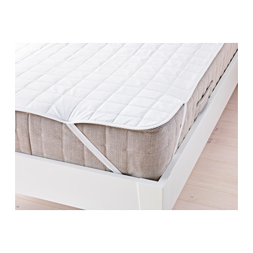 100% cotton  Flat mattress protectors